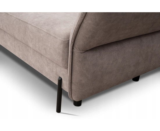Rozkładana beżowa sofa z nowoczesnymi podłokietnikami Vilio